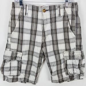 Levi’s Plaid Cargo Shorts Men’s 31x11” Relaxed Fit Cream Utility Skater Summer